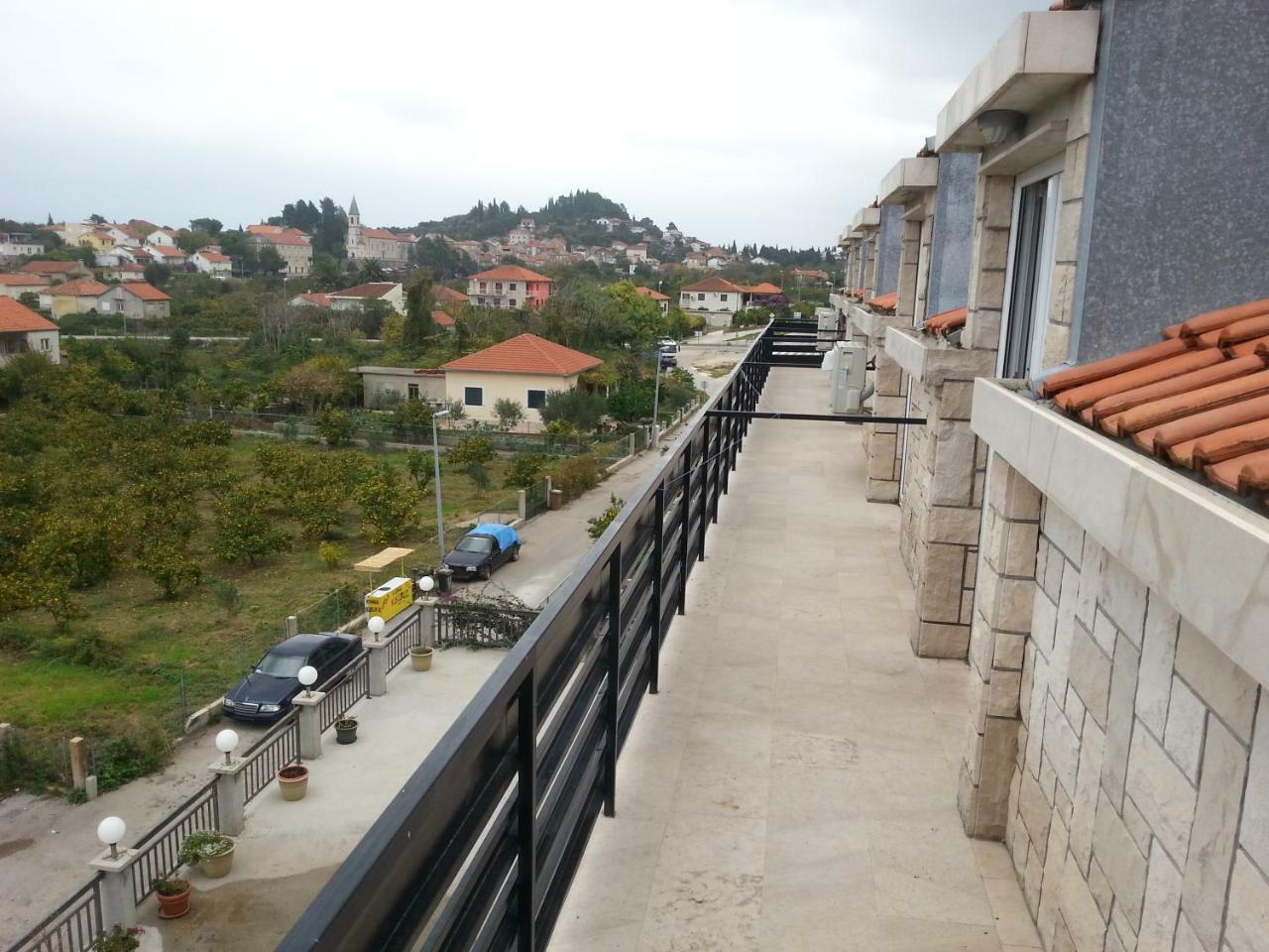 Pansion Antunovic Hotel Trpanj Buitenkant foto
